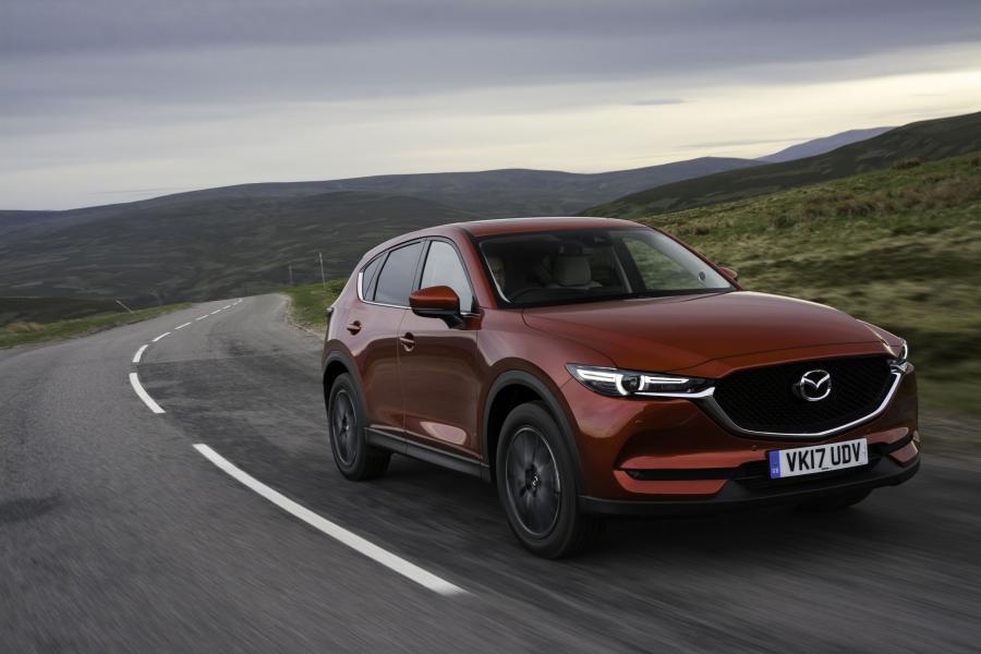  Mazda CX-5 2017 года  (UK) (фото 2 из 74)